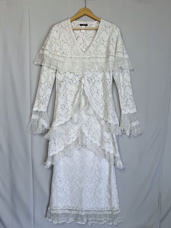 Design Today's Dresses & Skirts - 90s Vintage Design Today's White Stretch Lace Tunic Maxi Skirt Cord Set Large